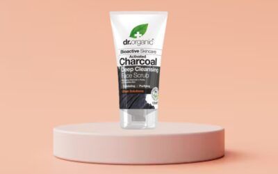 Exfoliante Facial de Carbón Activado Dr Organic